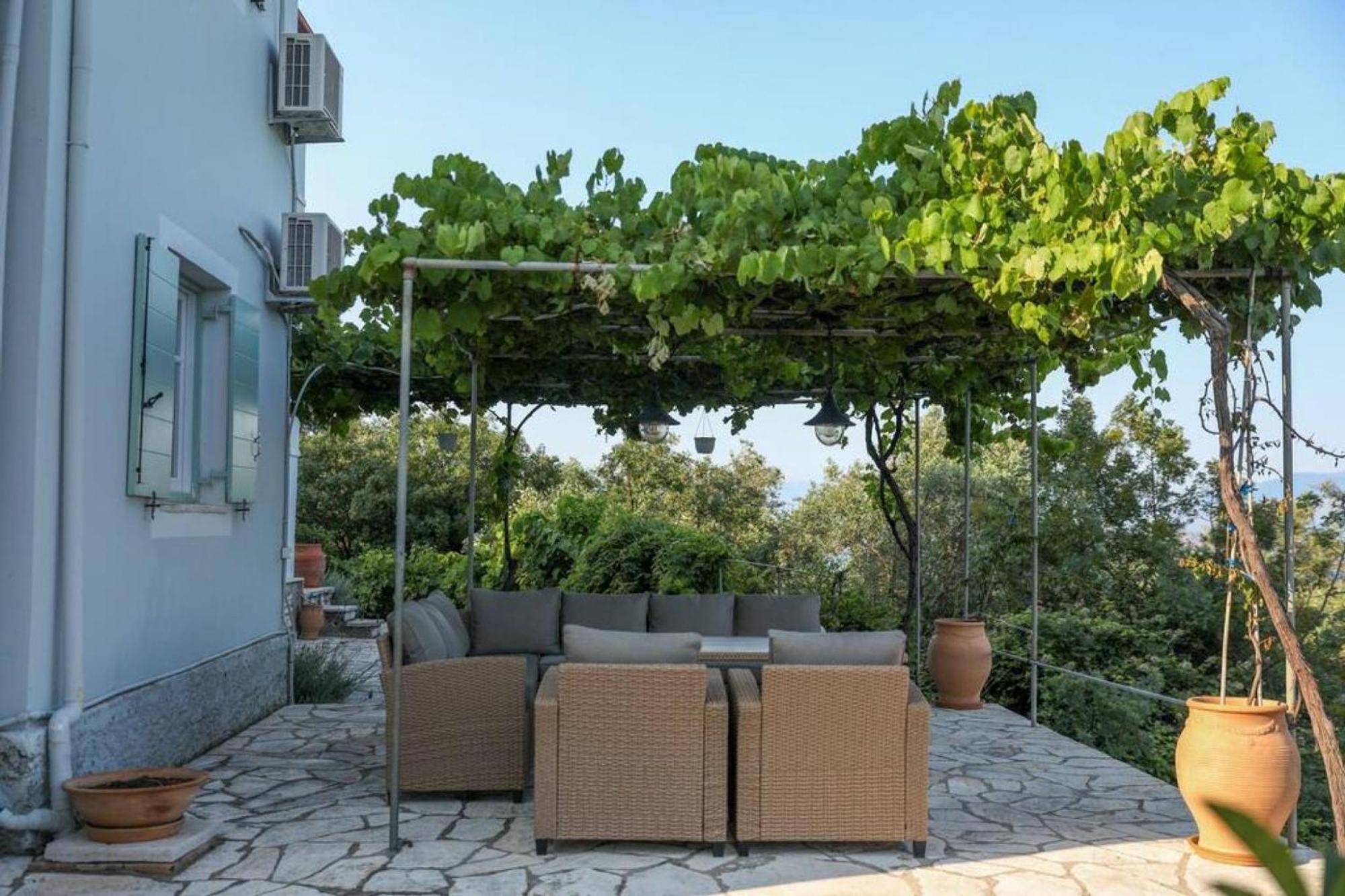 Sinies Stone Cottage - Ne Corfu Agnítsini エクステリア 写真