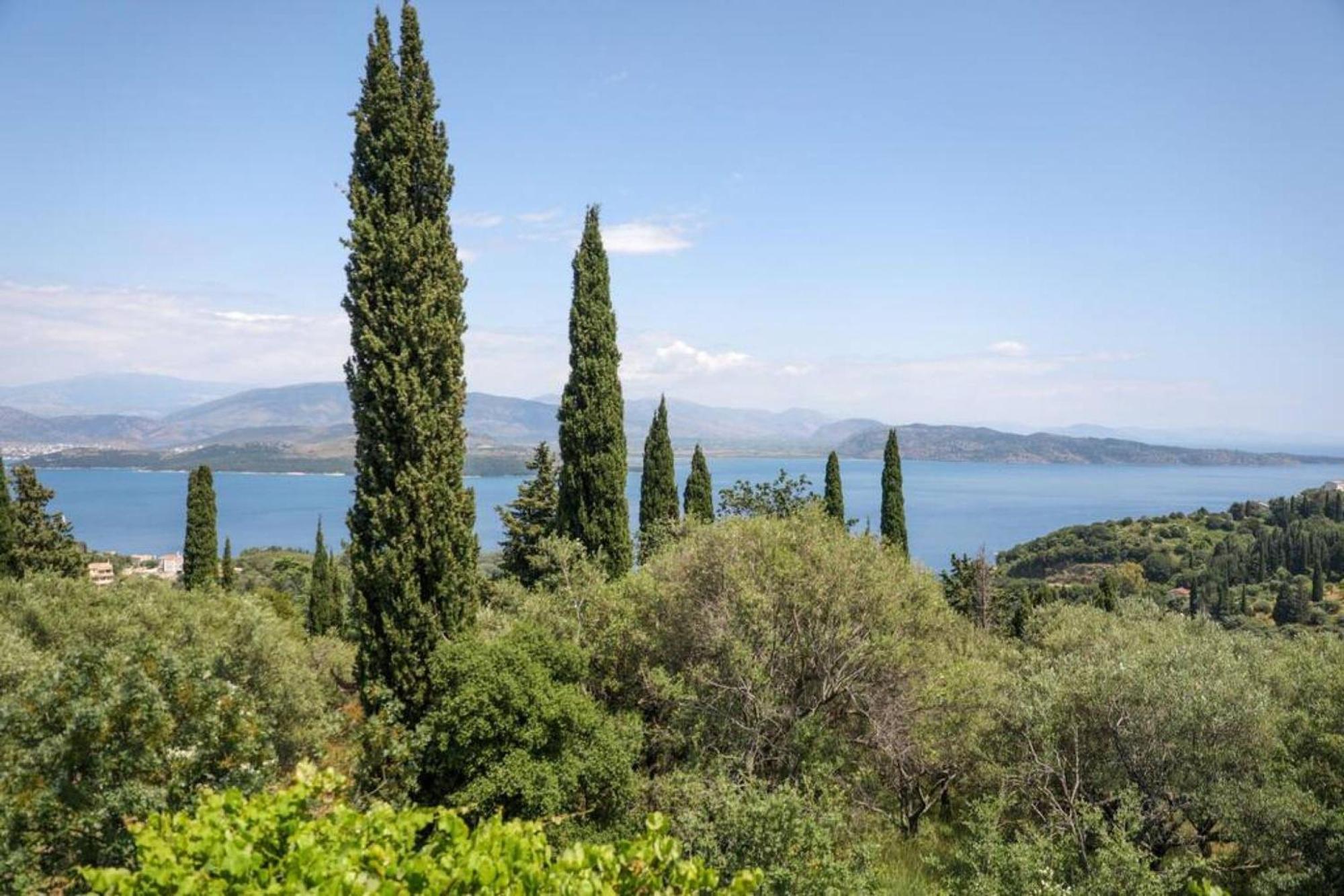 Sinies Stone Cottage - Ne Corfu Agnítsini エクステリア 写真